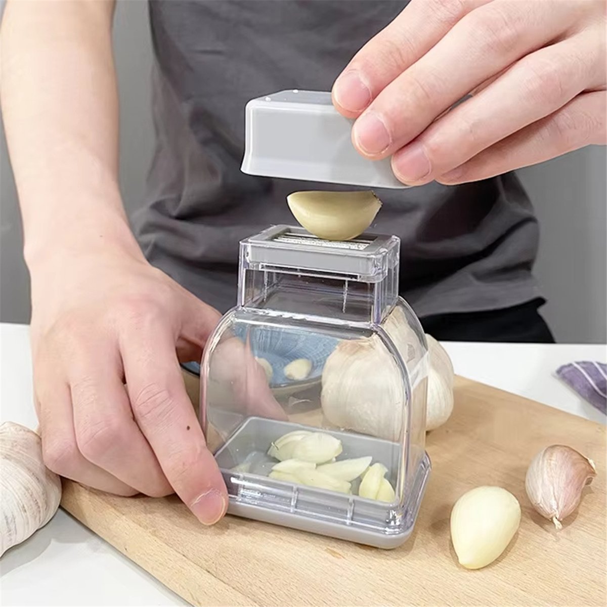 ชุดเครื่องกดและปอกกระเทียม N14 - Kitchen Gadgets Essential บทวิจารณ์และราคา
