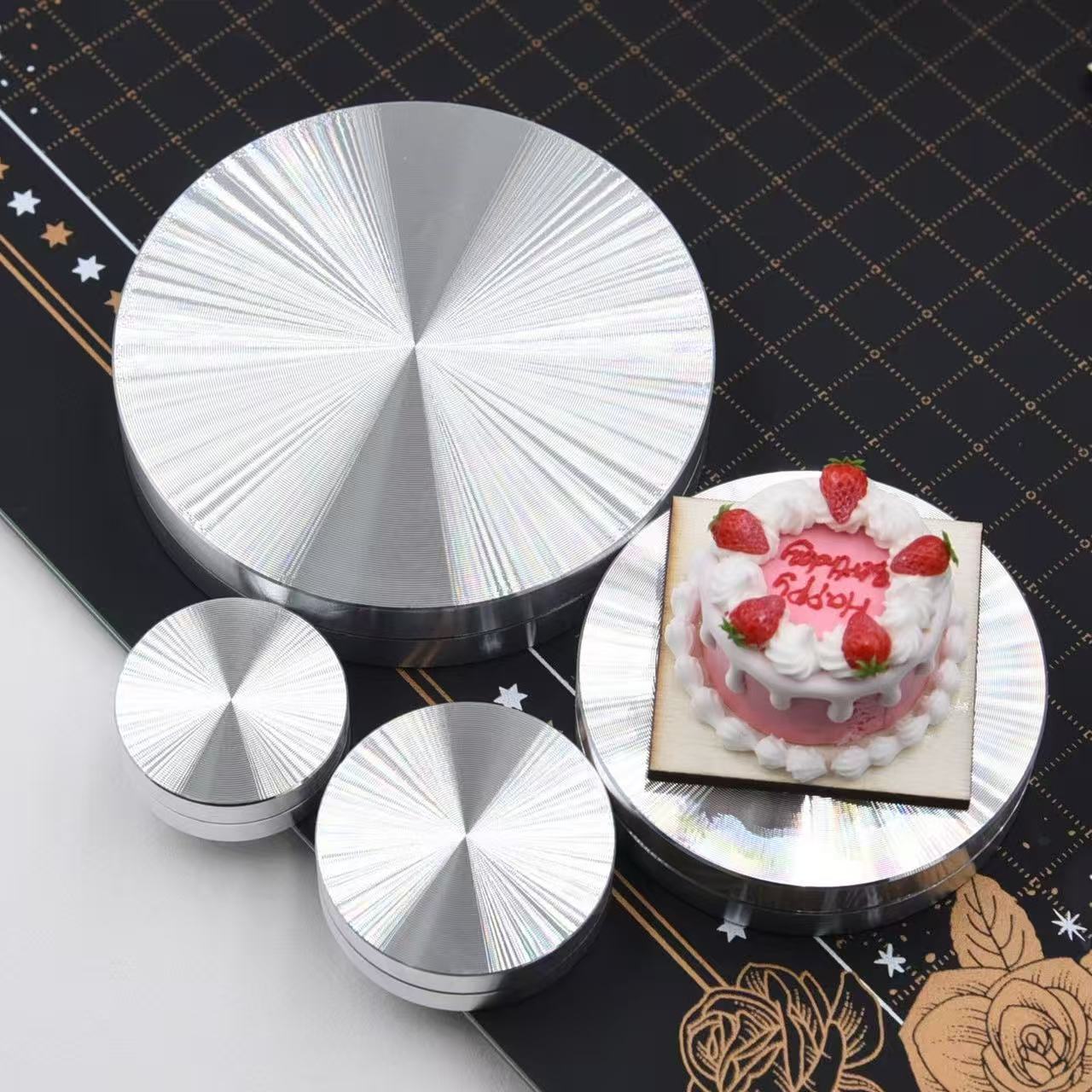 แท่นหมุนอลูมิเนียมขนาดเล็กสำหร - Cake Decorating Turntable บทวิจารณ์และราคา